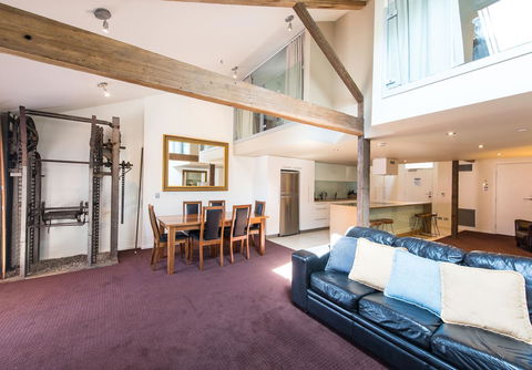 Sullivans Cove Apartments - Australian Directory 18