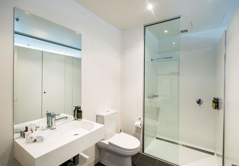 Sullivans Cove Apartments - Australian Directory 27