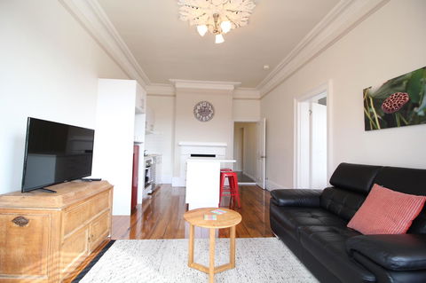 Trinity Hill Apartments - Australian Directory 14