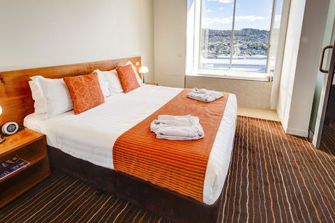 Mantra Charles Hotel - Australian Directory 42