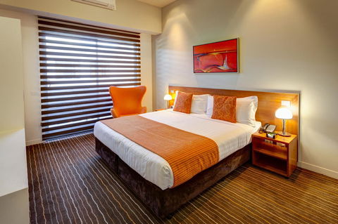 Mantra Charles Hotel - Australian Directory 33