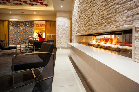 Mantra Charles Hotel - Australian Directory 14