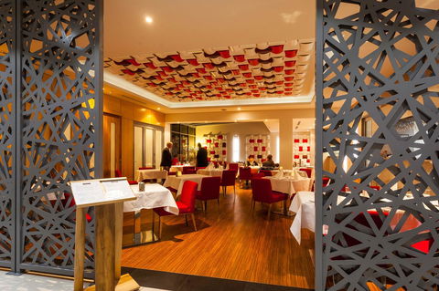 Mantra Charles Hotel - Australian Directory 15