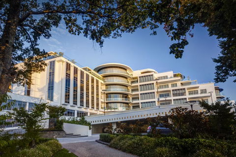 Mantra Charles Hotel - Australian Directory 11