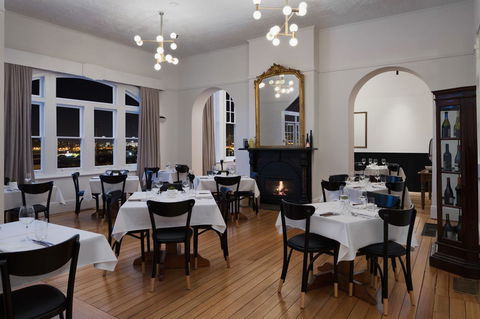 Rydges Hobart - Australian Directory 12