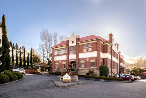 Rydges Hobart - Australian Directory 17