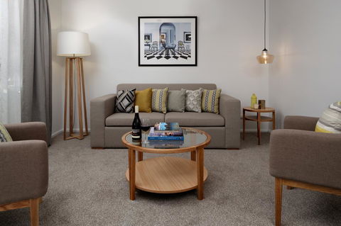 Rydges Hobart - Australian Directory 4