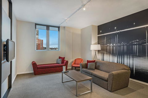 Mantra One Sandy Bay Road - Australian Directory 23