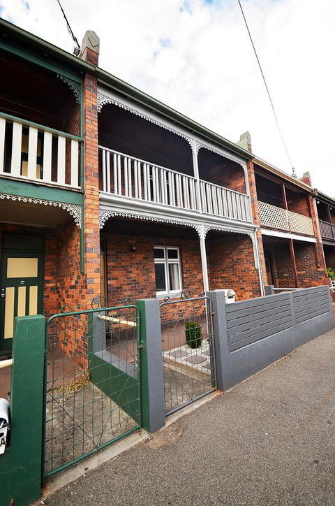 Two Up On York - Australian Directory 8