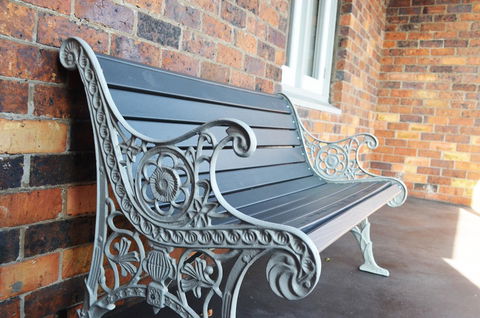 Two Up On York - Australian Directory 32