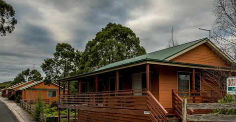 Driftwood Strahan Villas - Australian Directory 9