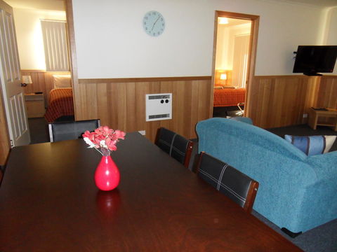 Driftwood Strahan Villas - Australian Directory 17