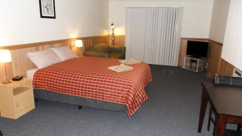 Driftwood Strahan Villas - Australian Directory 19