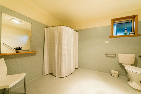 Driftwood Strahan Villas - Australian Directory 5