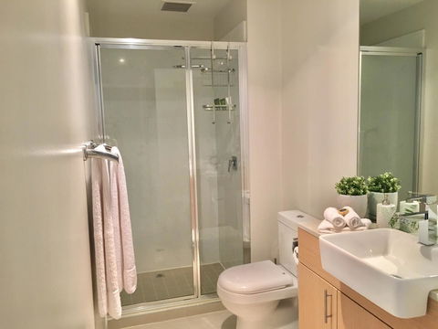 Hobart Inner City Apartment - Australian Directory 7