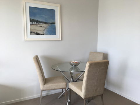 Hobart Inner City Apartment - Australian Directory 5