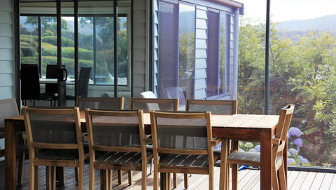 SEA EAGLE COTTAGE Amazing Views Of Bay Of Fires - Australian Directory 19