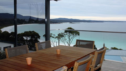 SEA EAGLE COTTAGE Amazing Views Of Bay Of Fires - Australian Directory 16