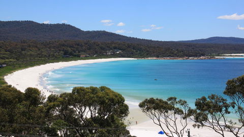 SEA EAGLE COTTAGE Amazing Views Of Bay Of Fires - Australian Directory 6