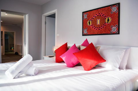 Heathfield Apartments - Australian Directory 15