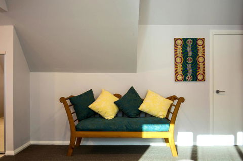 Heathfield Apartments - Australian Directory 3