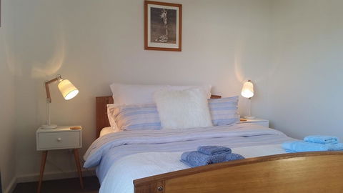 Driftwood-Cottage - Australian Directory 12