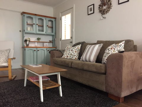 Driftwood-Cottage - Australian Directory 5