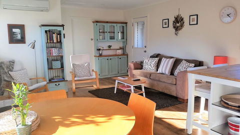 Driftwood-Cottage - Australian Directory 3
