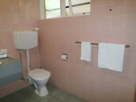 Parklane Motel - Australian Directory 36