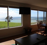 Penguin Seaside Farm - Australian Directory