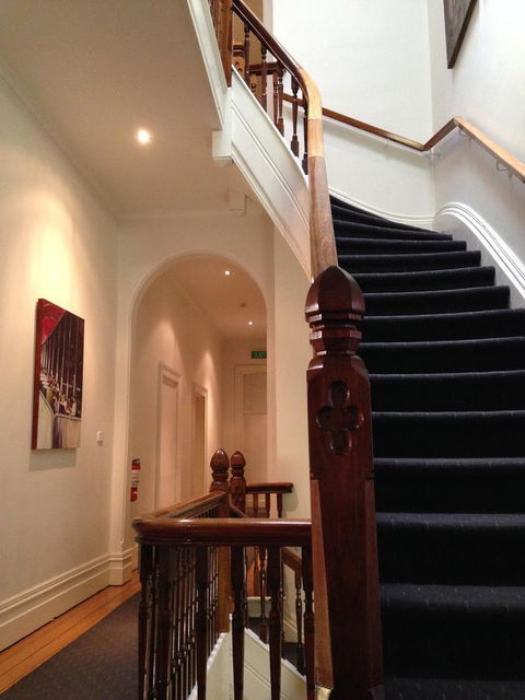 Auldington Hotel - Australian Directory 26