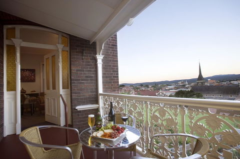Auldington Hotel - Australian Directory 21