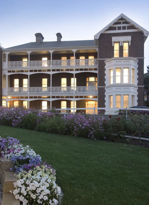 Auldington Hotel - Australian Directory 11
