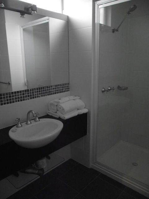 Auldington Hotel - Australian Directory 38