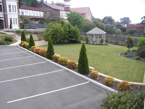 Auldington Hotel - Australian Directory 42