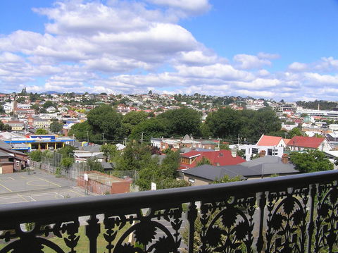 Auldington Hotel - Australian Directory 32