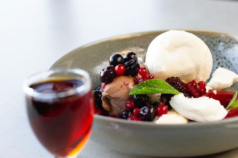 Hotel Launceston - Australian Directory 19