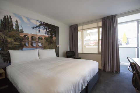 Hotel Launceston - Australian Directory 8