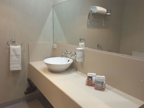 On The Terrace - Australian Directory 1