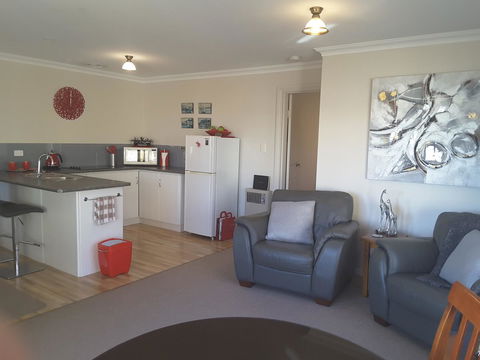 On The Terrace - Australian Directory 7