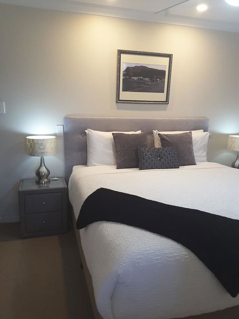 On The Terrace - Australian Directory 2