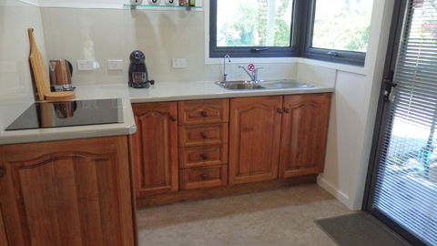 Karoola Cottage Self Contained - Australian Directory 5