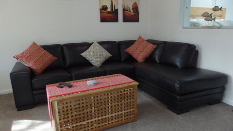 Karoola Cottage Self Contained - Australian Directory 4