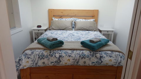 Karoola Cottage Self Contained - Australian Directory 8
