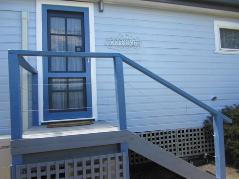 Elm Trees Accommodation @ Ross - Australian Directory 4