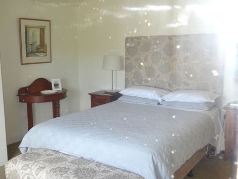 Highbury Apartments - Australian Directory 24
