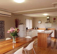 Pinestumps Holiday Home - Australian Directory