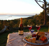 Island View Spa Cottage - Australian Directory