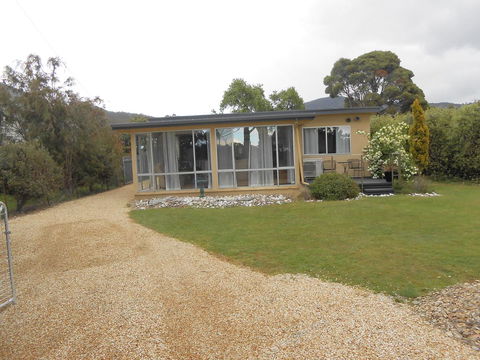 Bruny Ocean Cottage - Australian Directory 10