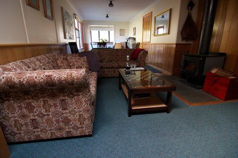 Hamlet Downs Country Accommodation - Australian Directory 28